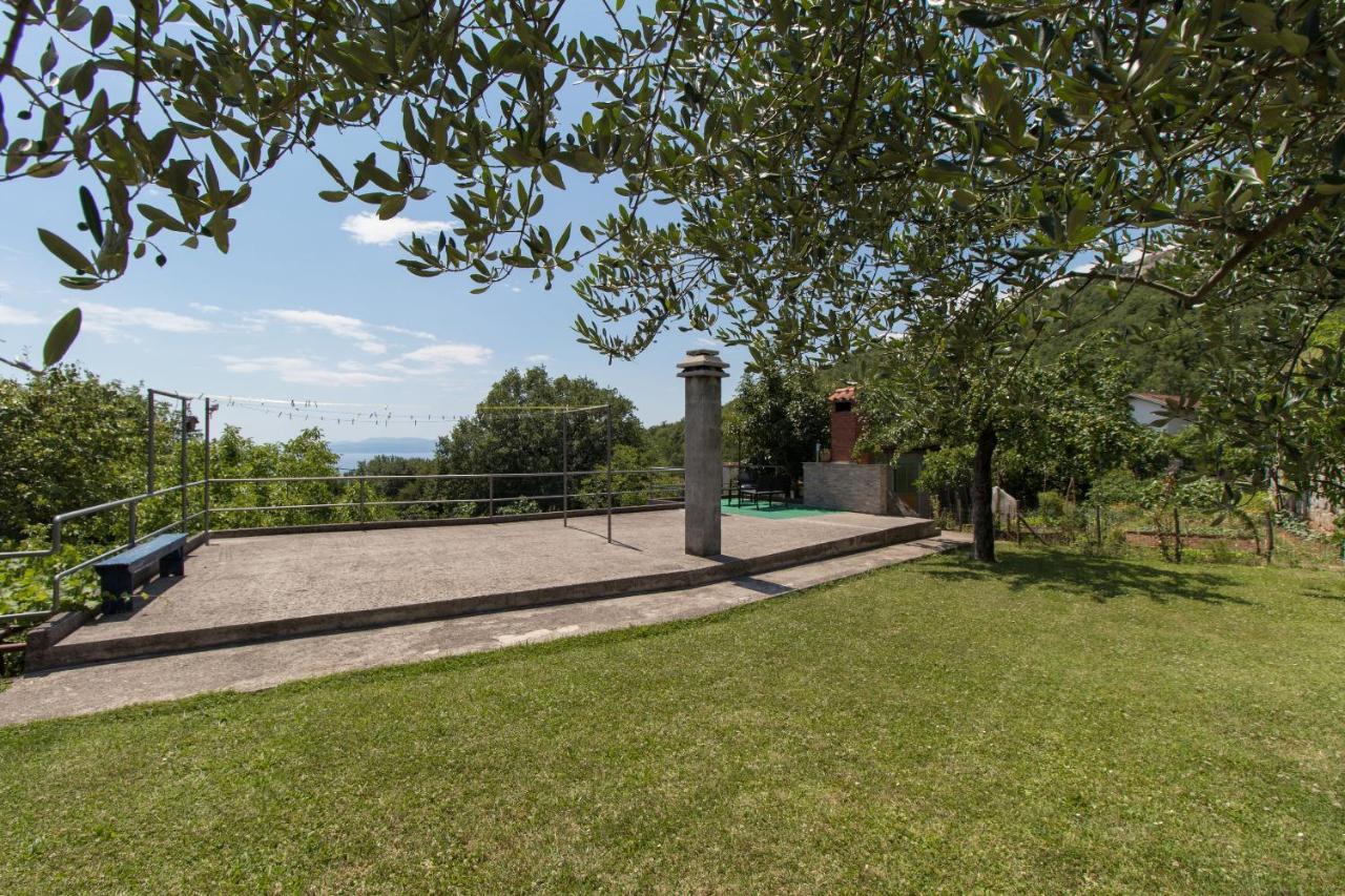 Apartments Vesna Opatija Exterior photo